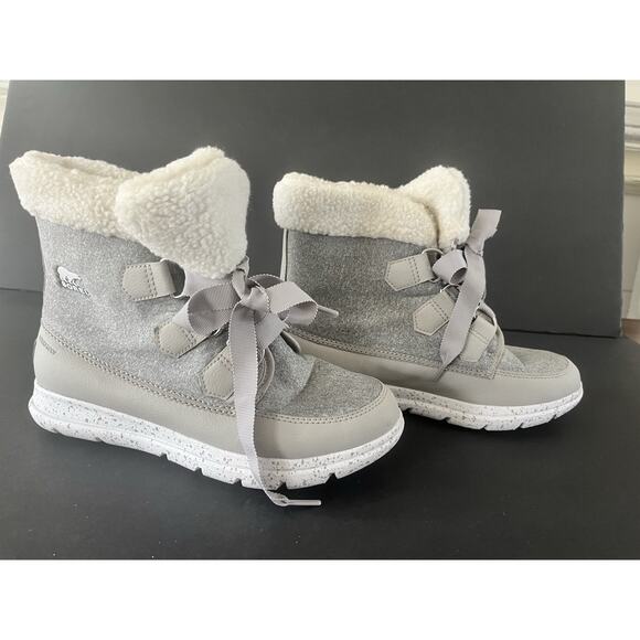 Sorel Shoes - Sorel Grey Felt Sherpa Lining Short Winter Boot Women’s 6.5 Lace Up